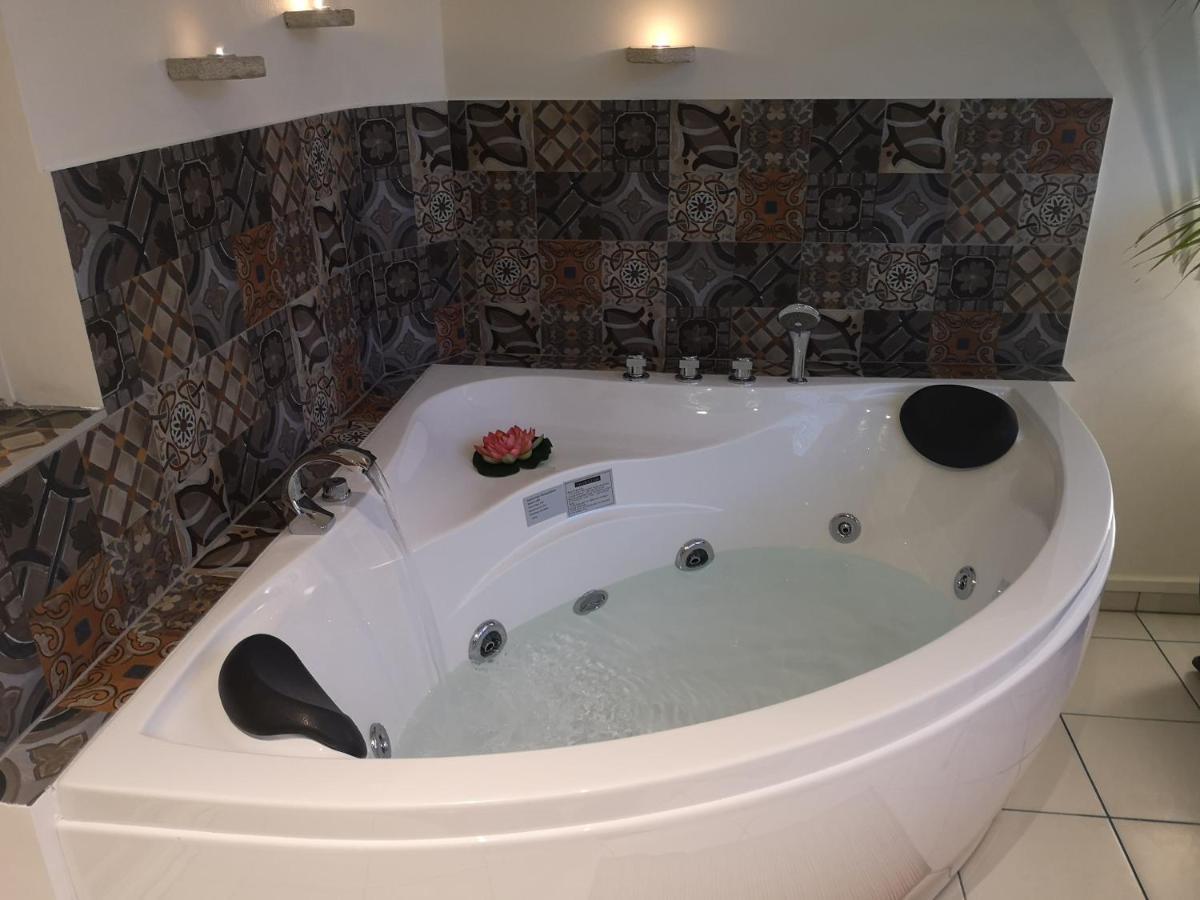 Kentia Modern/Artistic City Apartment Heraklion Zewnętrze zdjęcie